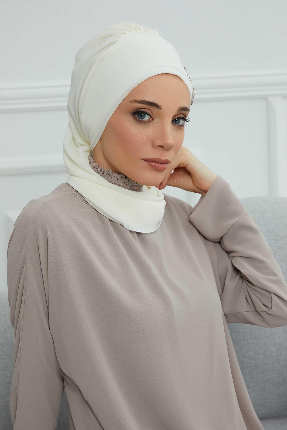 Instant Turban Chiffon Scarf Head Turbans with Gorgeous Unique Jewellery Stone Accessory For Women Headwear Stylish Elegant Design,HT-104 Ivory
