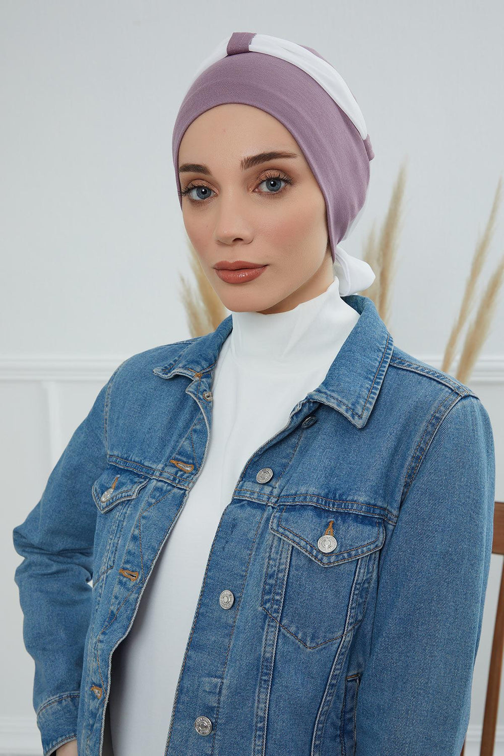 Dual Tone Instant Turban Bonnet with Chiffon Band, Fashionable Muslim Head Covering for Women, Ready-to-Wear Versatile Women Head Wrap,B-24 Lilac - Ivory