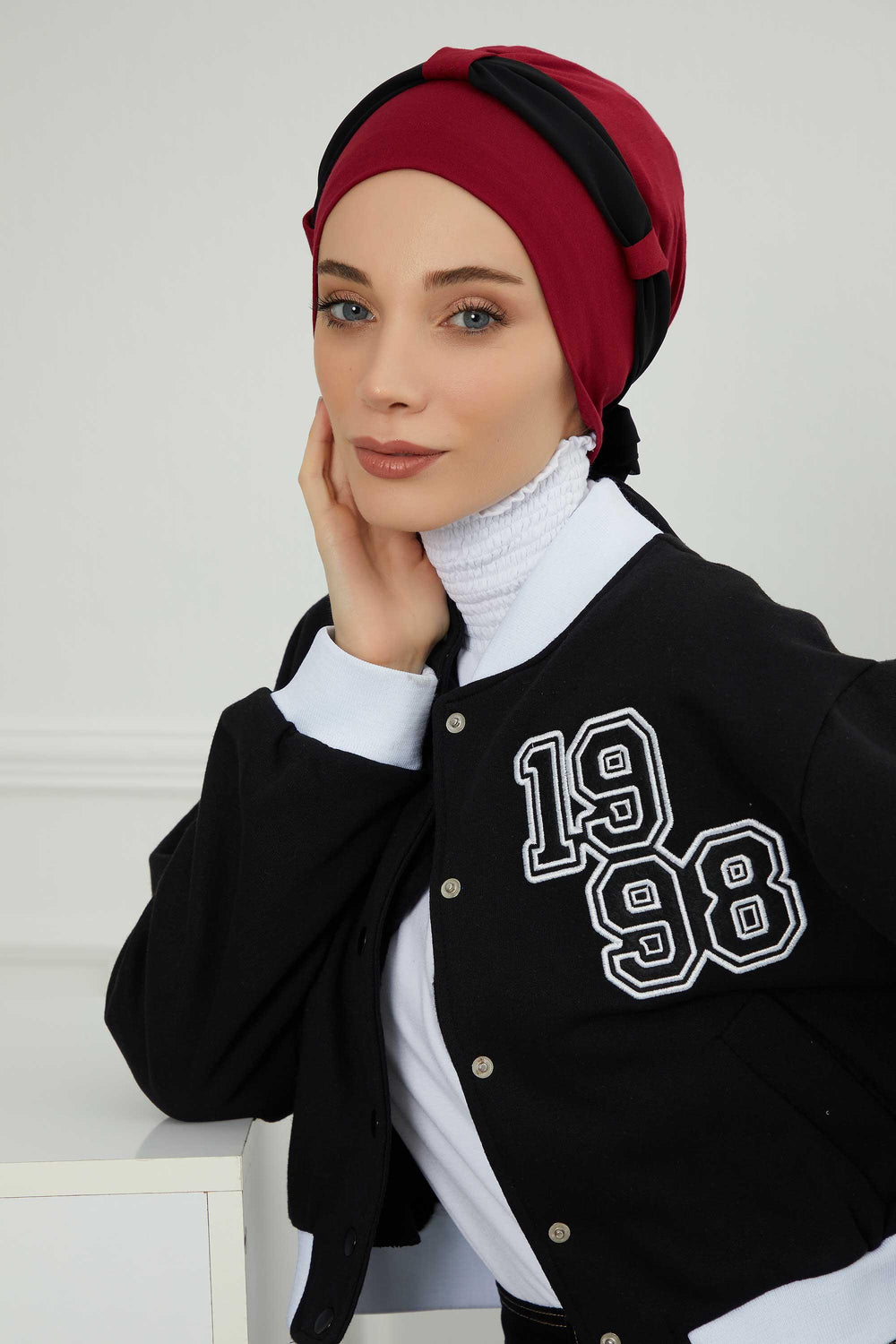 Dual Tone Instant Turban Bonnet with Chiffon Band, Fashionable Muslim Head Covering for Women, Ready-to-Wear Versatile Women Head Wrap,B-24 Maroon - Black