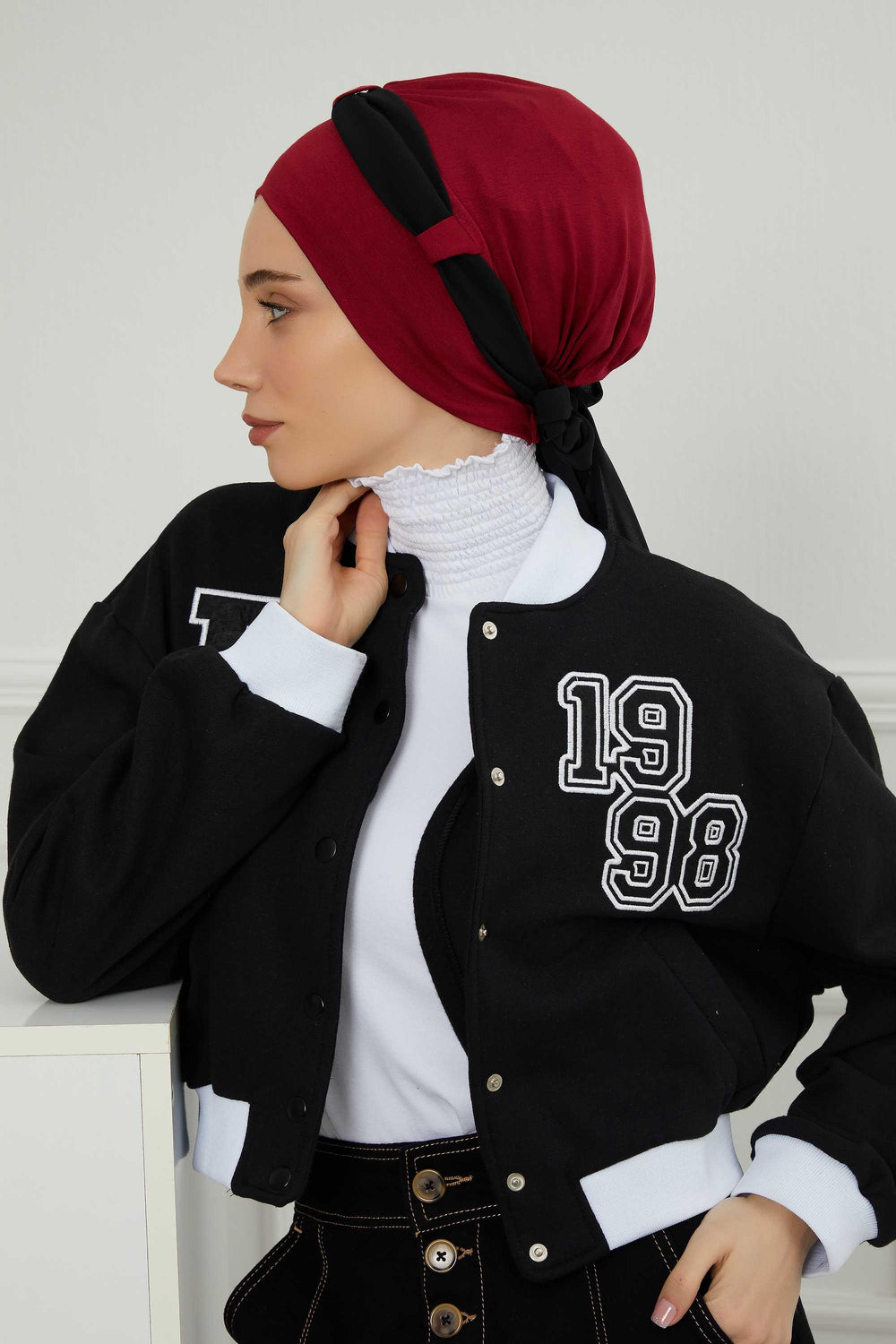 Dual Tone Instant Turban Bonnet with Chiffon Band, Fashionable Muslim Head Covering for Women, Ready-to-Wear Versatile Women Head Wrap,B-24 Maroon - Black