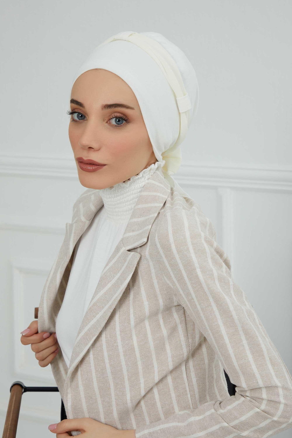 Dual Tone Instant Turban Bonnet with Chiffon Band, Fashionable Muslim Head Covering for Women, Ready-to-Wear Versatile Women Head Wrap,B-24 Ivory