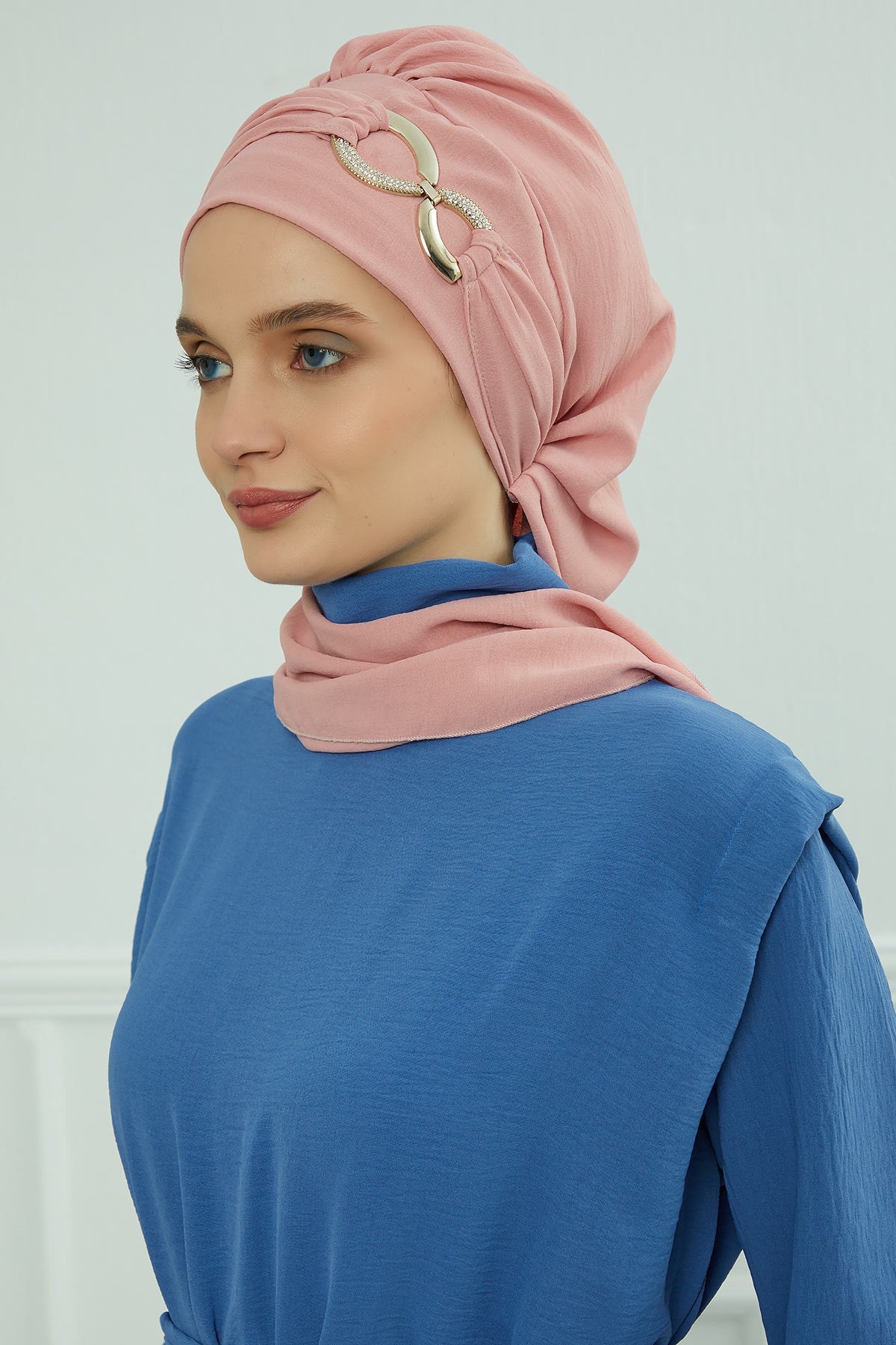 Instant Turban Lightweight Aerobin Scarf Head Turbans with Gorgeous Gold Accessory For Women Headwear Stylish Elegant Design,HT-94 Pink