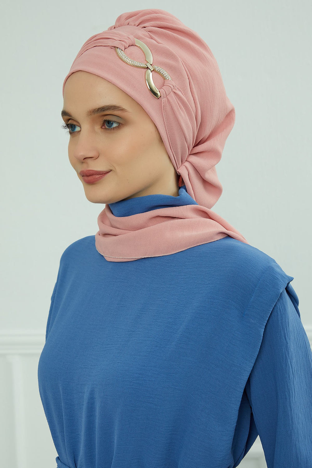 Instant Turban Lightweight Aerobin Scarf Head Turbans with Gorgeous Gold Accessory For Women Headwear Stylish Elegant Design,HT-94 Pink