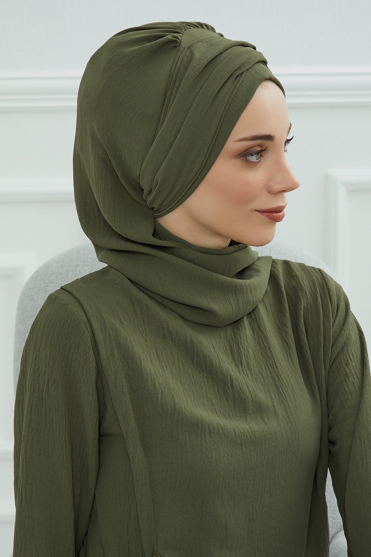 Instant Turban Lightweight Aerobin Scarf Head Turbans with Gorgeous Gold Accessory For Women Headwear Stylish Elegant Design,HT-94 Army Green