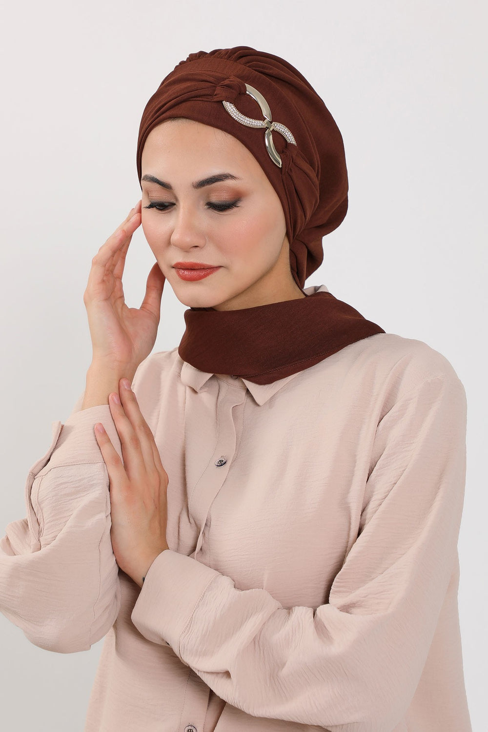 Instant Turban Lightweight Aerobin Scarf Head Turbans with Gorgeous Gold Accessory For Women Headwear Stylish Elegant Design,HT-94 Brown