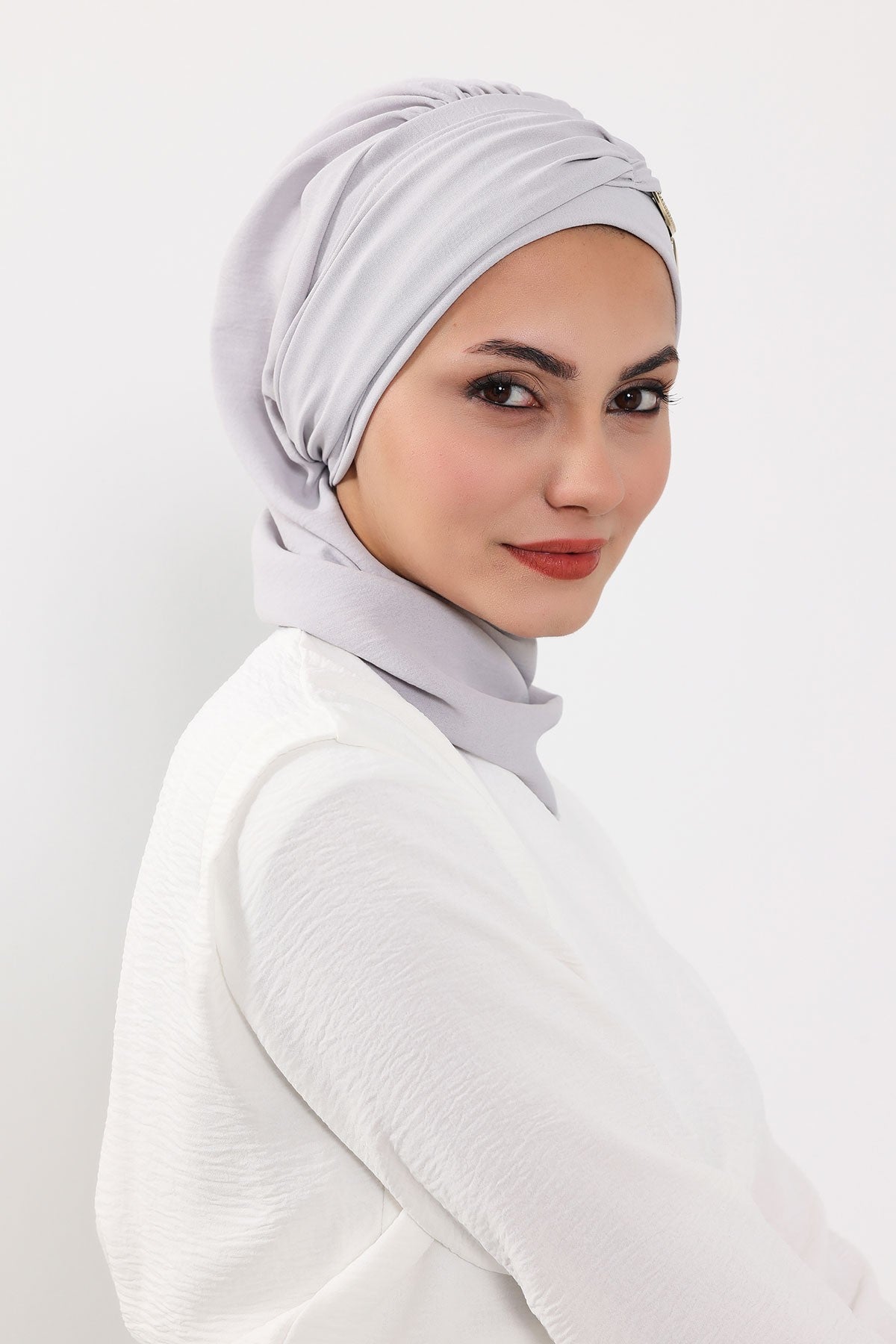 Instant Turban Lightweight Aerobin Scarf Head Turbans with Gorgeous Gold Accessory For Women Headwear Stylish Elegant Design,HT-94 Light Grey