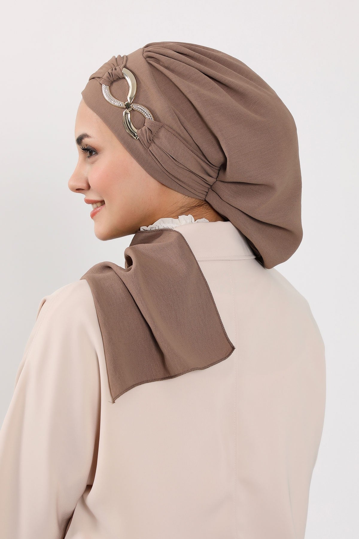 Instant Turban Lightweight Aerobin Scarf Head Turbans with Gorgeous Gold Accessory For Women Headwear Stylish Elegant Design,HT-94 Chocolate