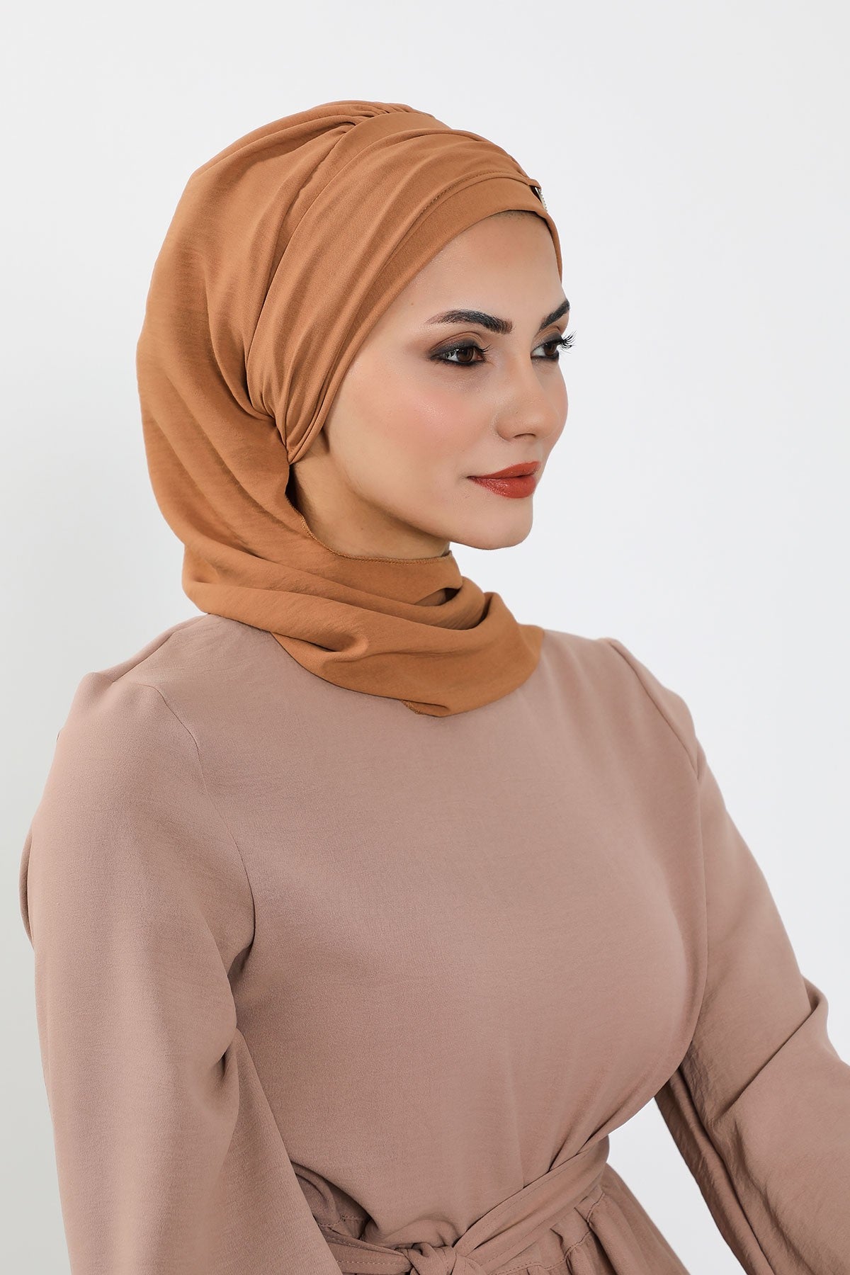 Instant Turban Lightweight Aerobin Scarf Head Turbans with Gorgeous Gold Accessory For Women Headwear Stylish Elegant Design,HT-94 Camel
