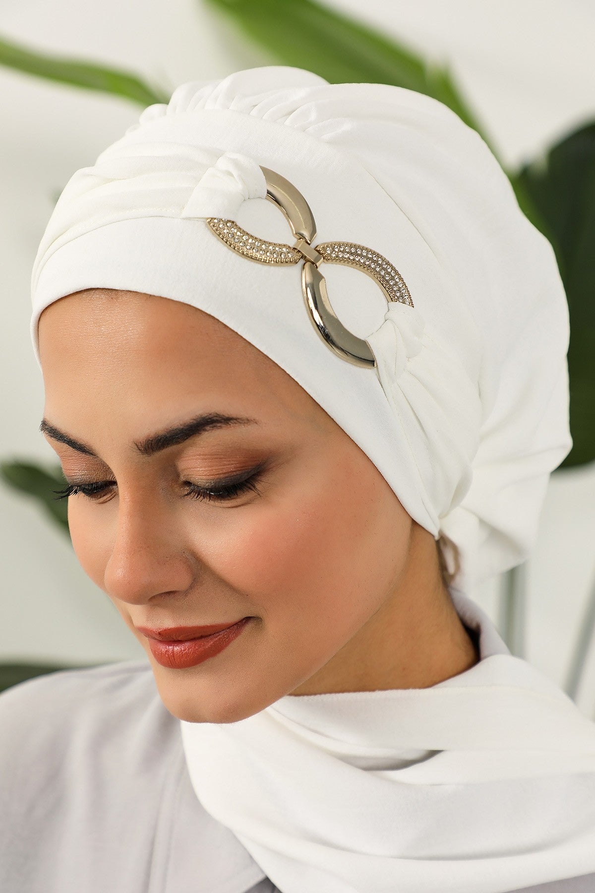Instant Turban Lightweight Aerobin Scarf Head Turbans with Gorgeous Gold Accessory For Women Headwear Stylish Elegant Design,HT-94 Ecru