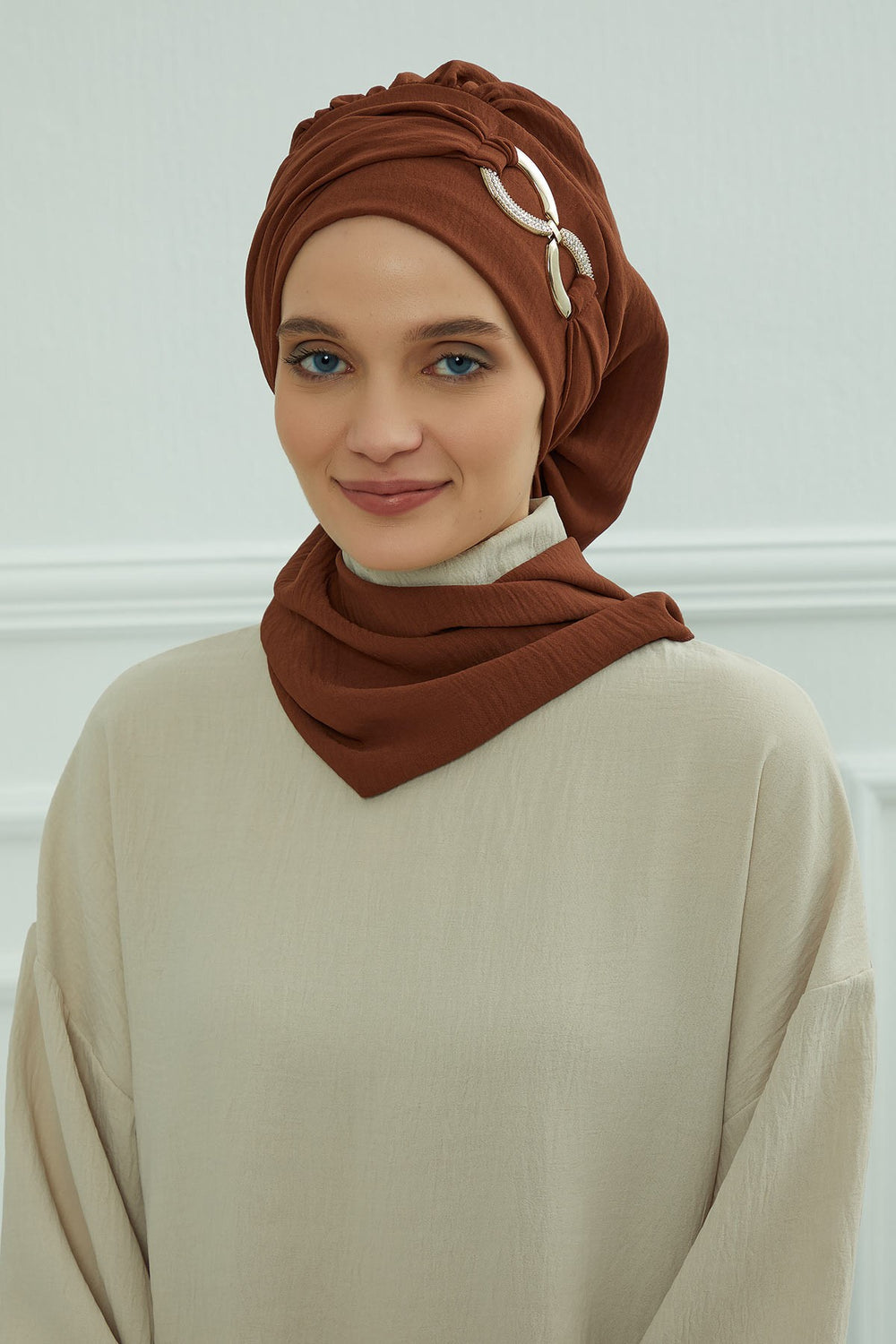 Instant Turban Lightweight Aerobin Scarf Head Turbans with Gorgeous Gold Accessory For Women Headwear Stylish Elegant Design,HT-94 Cinnamon