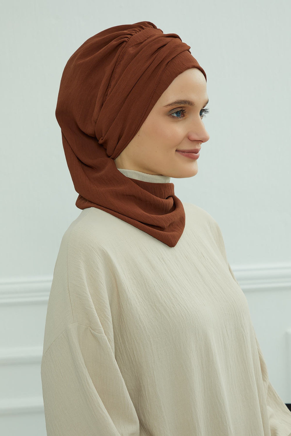 Instant Turban Lightweight Aerobin Scarf Head Turbans with Gorgeous Gold Accessory For Women Headwear Stylish Elegant Design,HT-94 Cinnamon