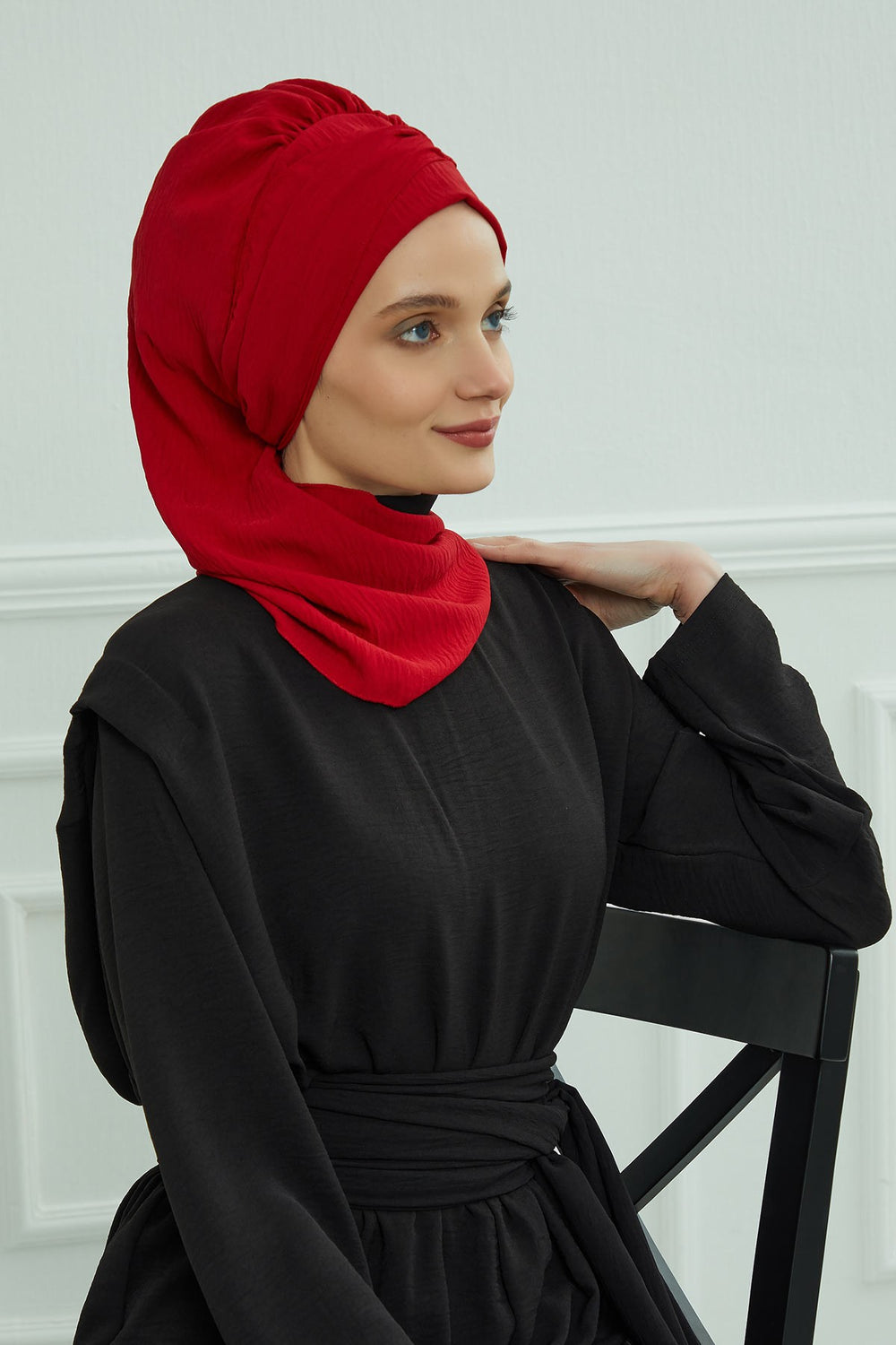 Instant Turban Lightweight Aerobin Scarf Head Turbans with Gorgeous Gold Accessory For Women Headwear Stylish Elegant Design,HT-94 Red
