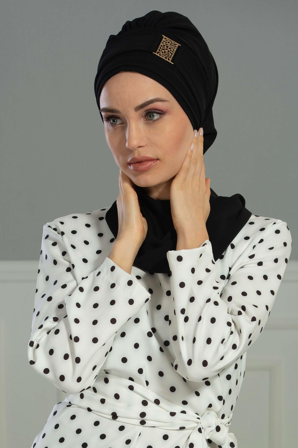Chiffon Instant Turban with Gold Leopard Pattern Accessory, Adjustable Instant Turban Headscarf for Women, Pre-Tied Turban Hijab Cover,HT-11 Black