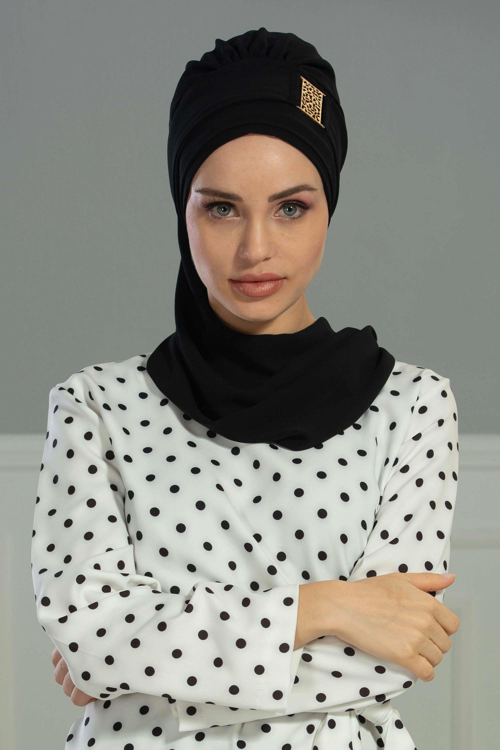 Chiffon Instant Turban with Gold Leopard Pattern Accessory, Adjustable Instant Turban Headscarf for Women, Pre-Tied Turban Hijab Cover,HT-11 Black