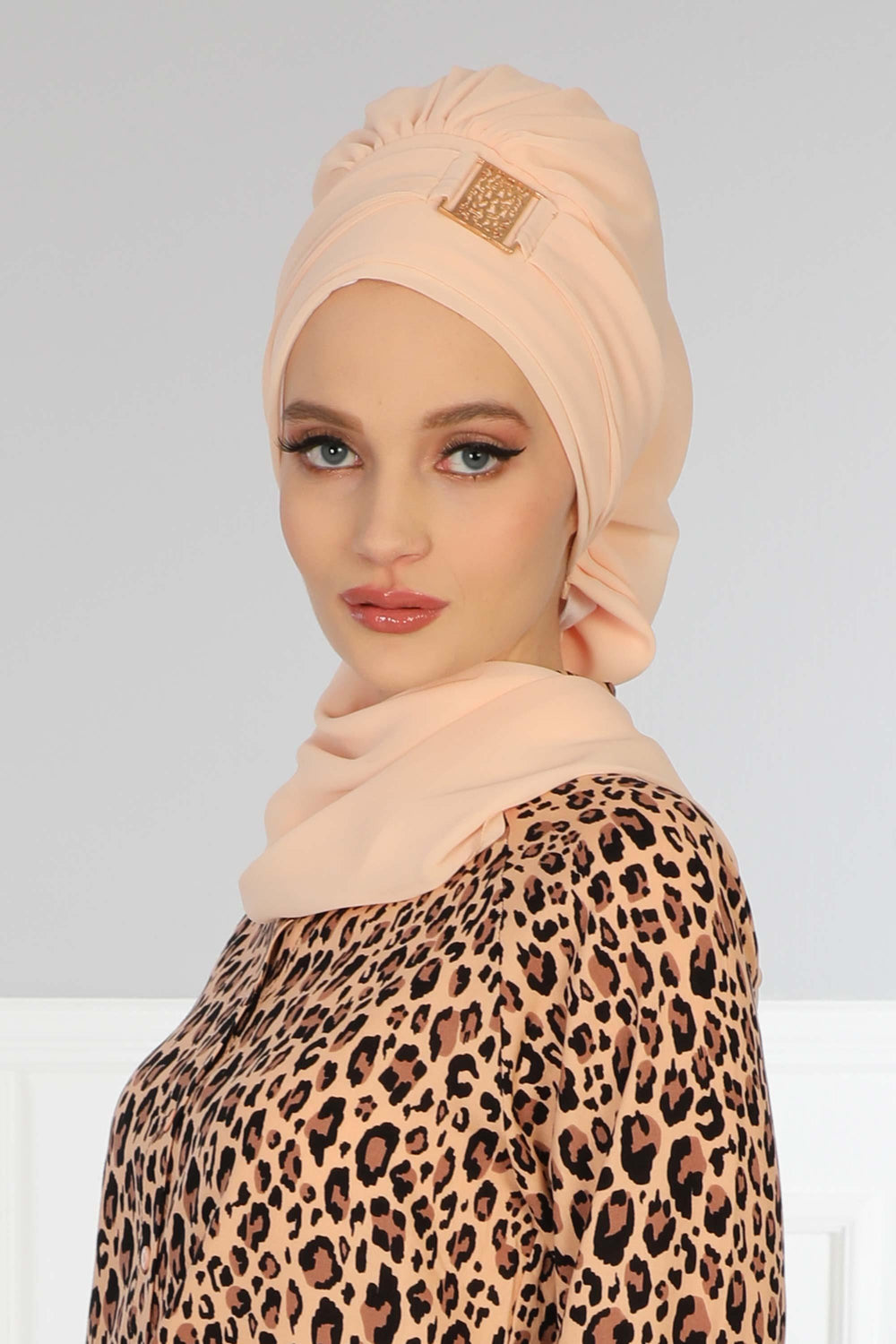 Chiffon Instant Turban with Gold Leopard Pattern Accessory, Adjustable Instant Turban Headscarf for Women, Pre-Tied Turban Hijab Cover,HT-11 Beige