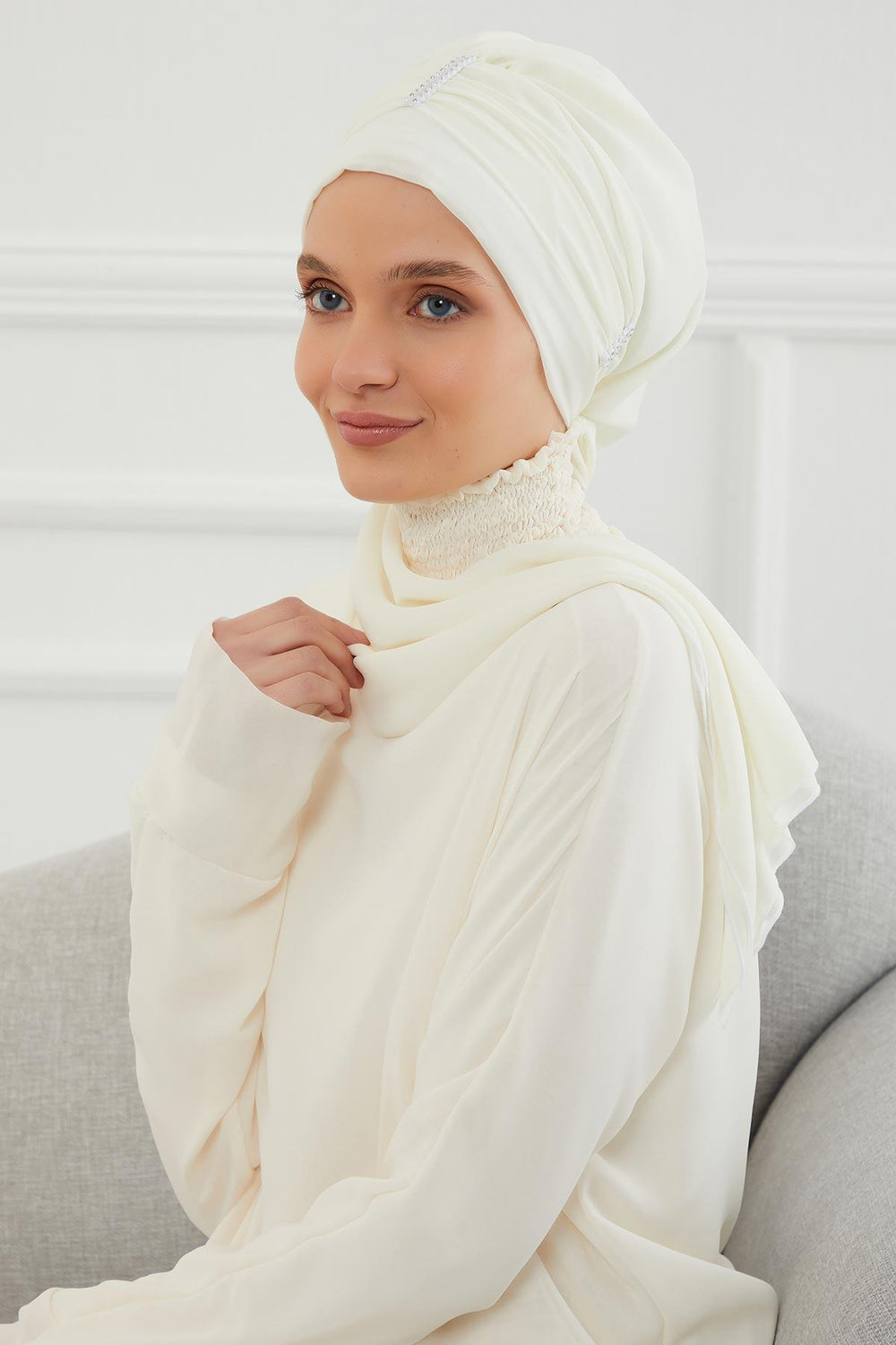 Instant Turban Lightweight Chiffon Scarf Head Turbans For Women with Unique Stone Accessories Headwear Stylish Elegant Design,HT-51 Ivory