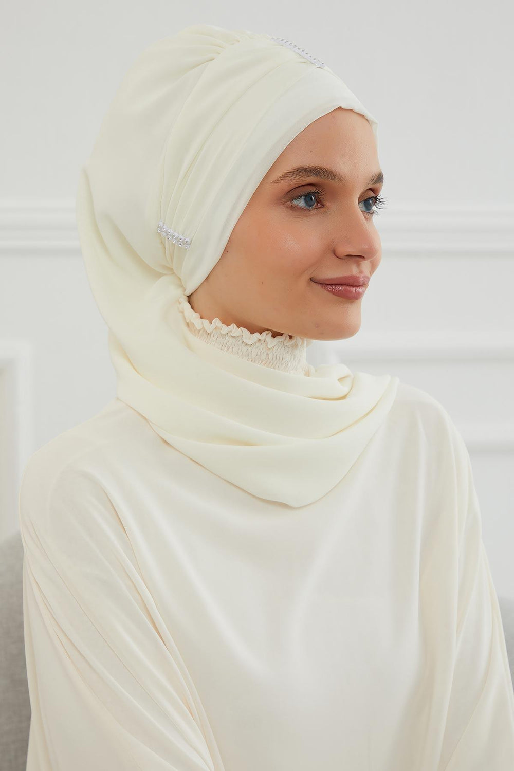 Instant Turban Lightweight Chiffon Scarf Head Turbans For Women with Unique Stone Accessories Headwear Stylish Elegant Design,HT-51 Ivory