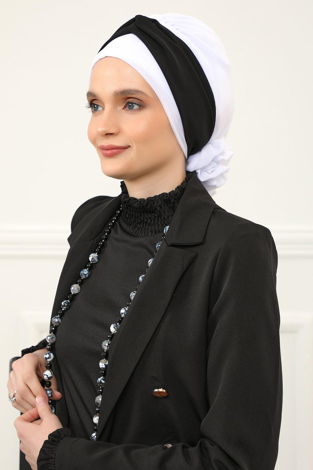 Instant Turban Lightweight Multicolor Chiffon Scarf Head Turbans For Women Headwear Stylish Elegant Design,HT-45 Off-White - Black