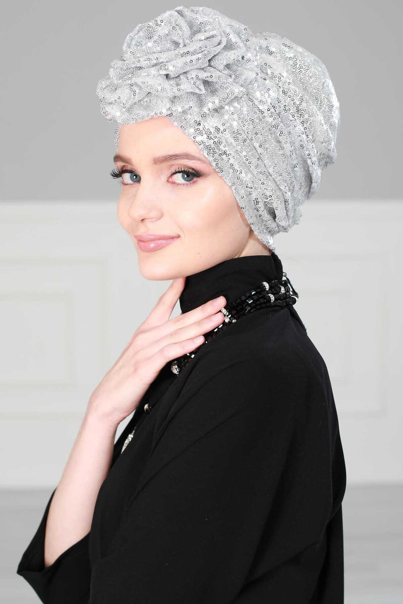 Glamouröser Instant-Turban-Hijab mit Paillettenrose für Frauen, funkelnde modische Hijab-Kappe, elegantes vorgebundenes Kopftuch mit großem, ausgefallenem Rosendetail, B-21P