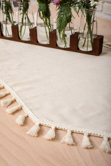 Knit Fabric Table Runner with Handmade Embroidery and Tassels Fringed Handicraft Table Cloth for Home Kitchen Decorations Wedding,,R-32O