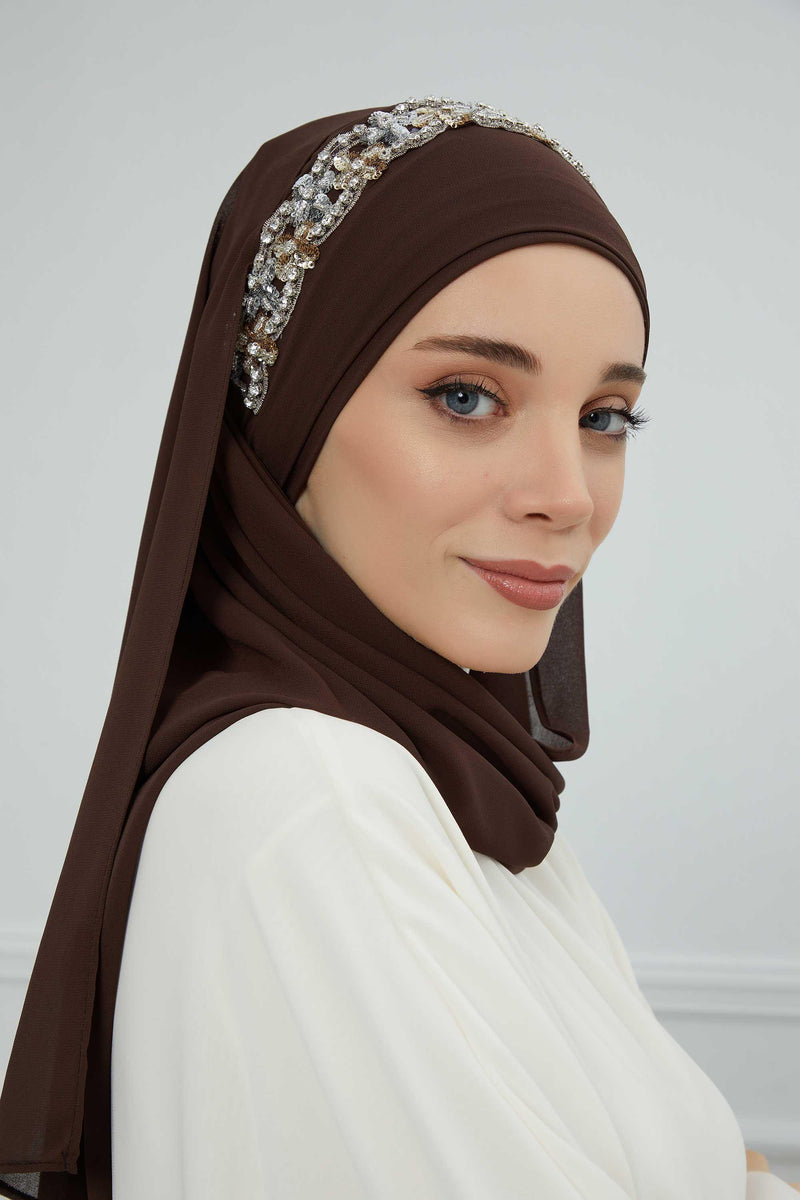 Luxuriöser Abend-Hijab mit eleganten Accessoires, Chiffon-Hochzeits-Hijab für besondere Anlässe mit goldenen oder silbernen Accessoire-Optionen, CPS-100