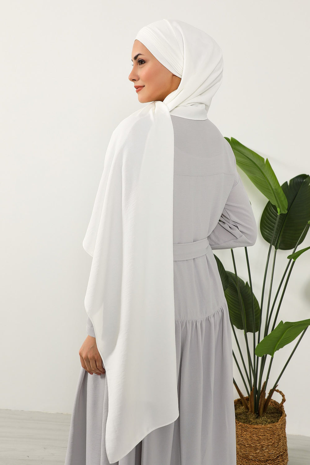 Luxury Instant Pleated Shawl Hijab for Women, Modest Wear Lightweight Aerobin Scarf, Practical Pleated Headscarf for Work, Travel & Events,CPS-90 Ecru