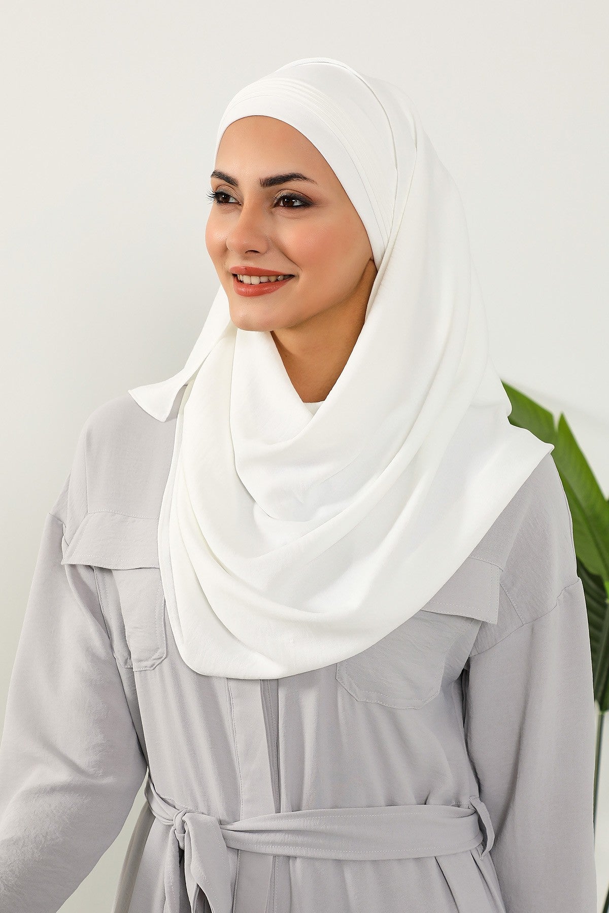 Luxury Instant Pleated Shawl Hijab for Women, Modest Wear Lightweight Aerobin Scarf, Practical Pleated Headscarf for Work, Travel & Events,CPS-90 Ecru