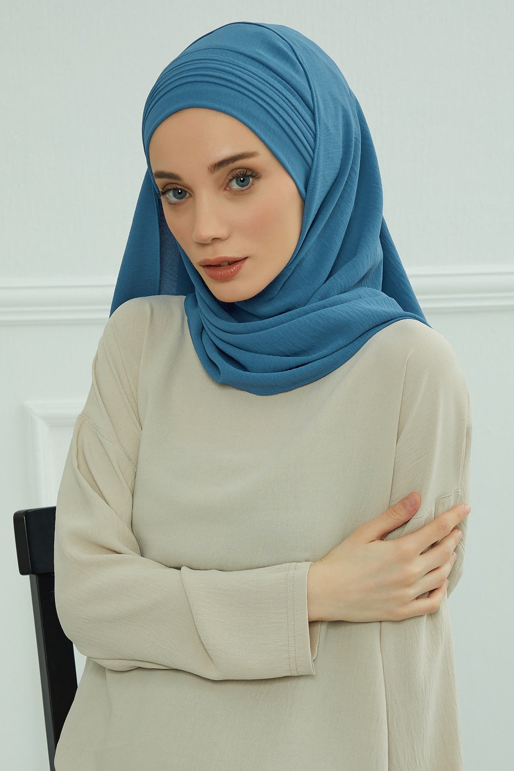 Luxury Instant Pleated Shawl Hijab for Women, Modest Wear Lightweight Aerobin Scarf, Practical Pleated Headscarf for Work, Travel & Events,CPS-90 İndigo