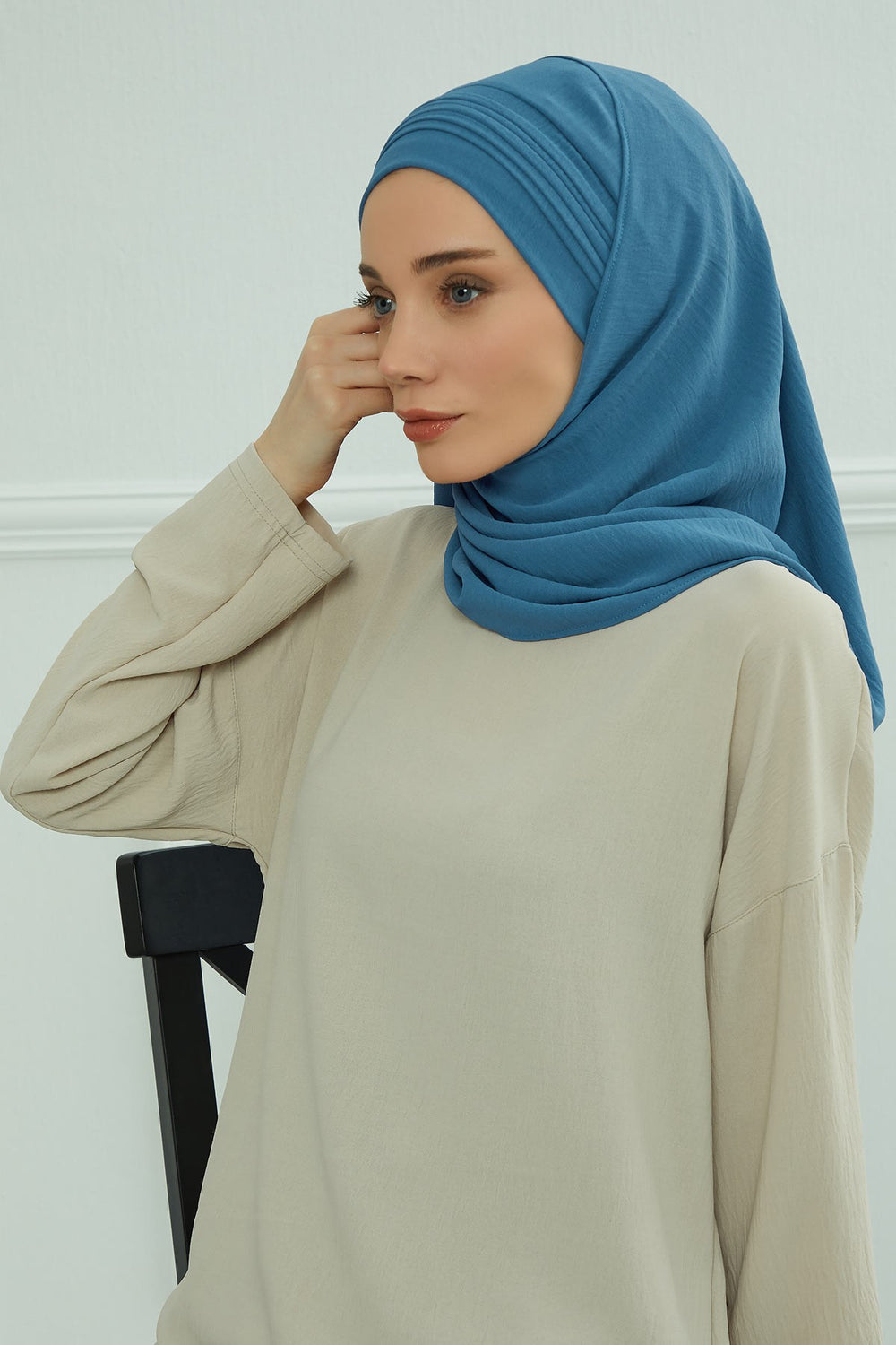 Luxury Instant Pleated Shawl Hijab for Women, Modest Wear Lightweight Aerobin Scarf, Practical Pleated Headscarf for Work, Travel & Events,CPS-90 İndigo