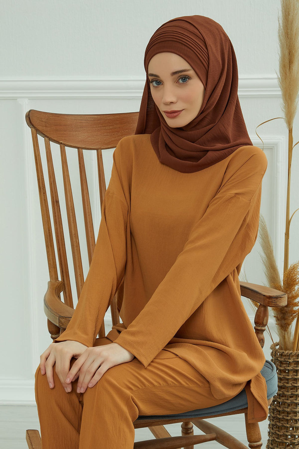 Luxury Instant Pleated Shawl Hijab for Women, Modest Wear Lightweight Aerobin Scarf, Practical Pleated Headscarf for Work, Travel & Events,CPS-90 Cinnamon