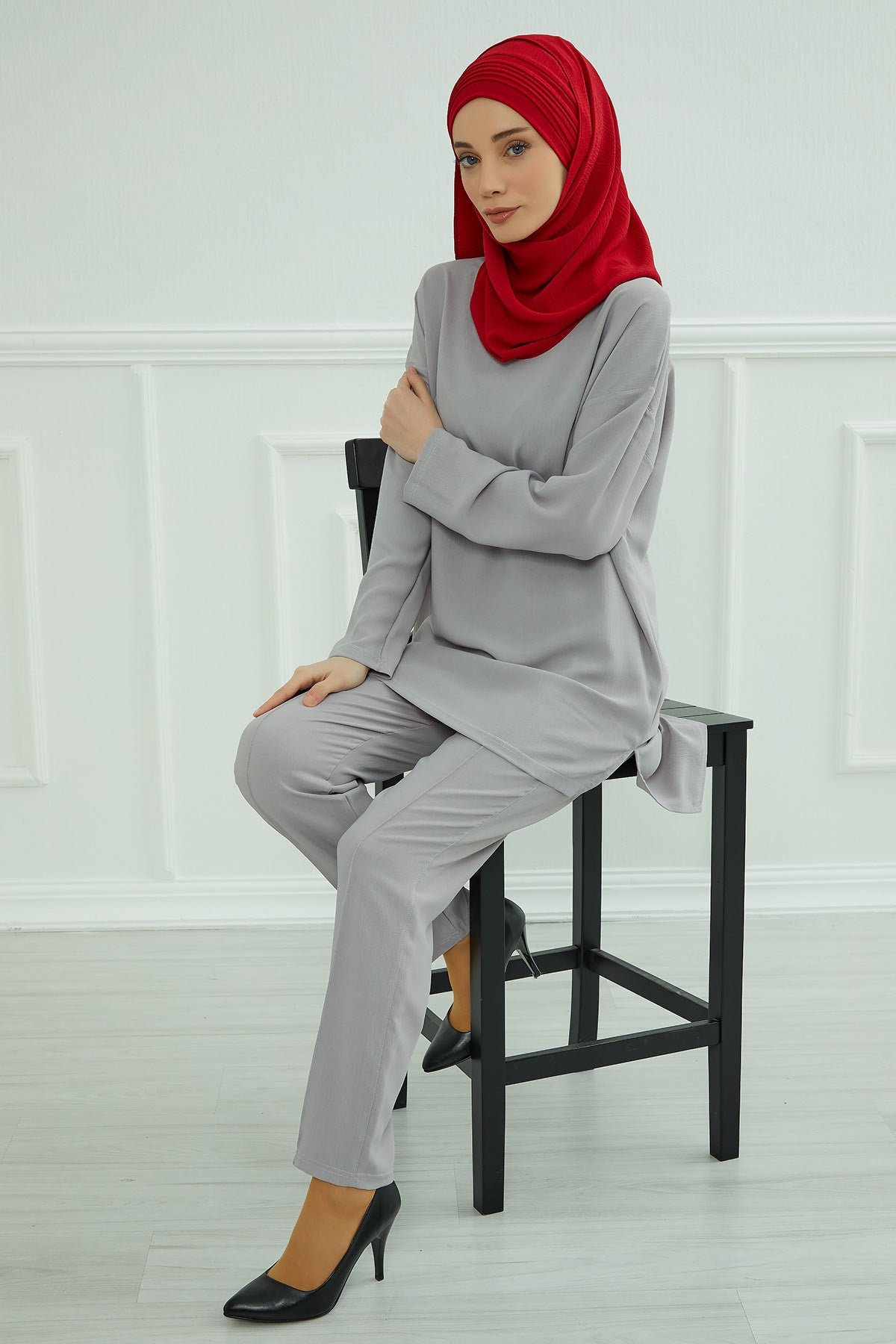 Luxury Instant Pleated Shawl Hijab for Women, Modest Wear Lightweight Aerobin Scarf, Practical Pleated Headscarf for Work, Travel & Events,CPS-90 Red