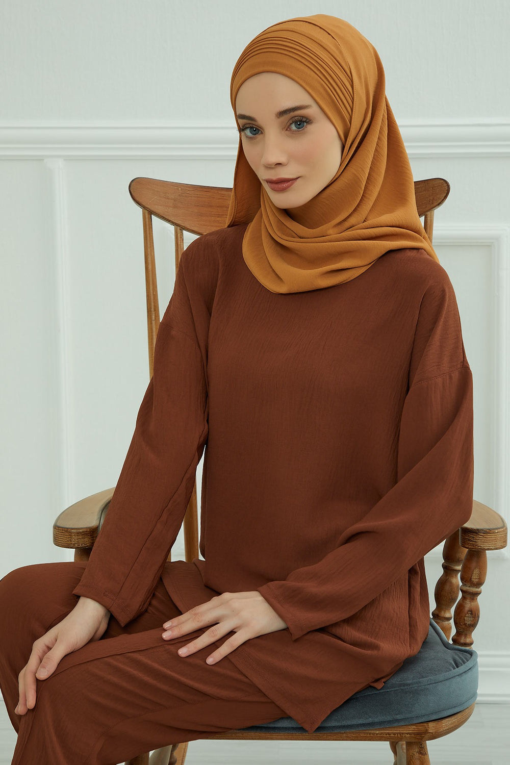 Luxury Instant Pleated Shawl Hijab for Women, Modest Wear Lightweight Aerobin Scarf, Practical Pleated Headscarf for Work, Travel & Events,CPS-90 Tawny Brown
