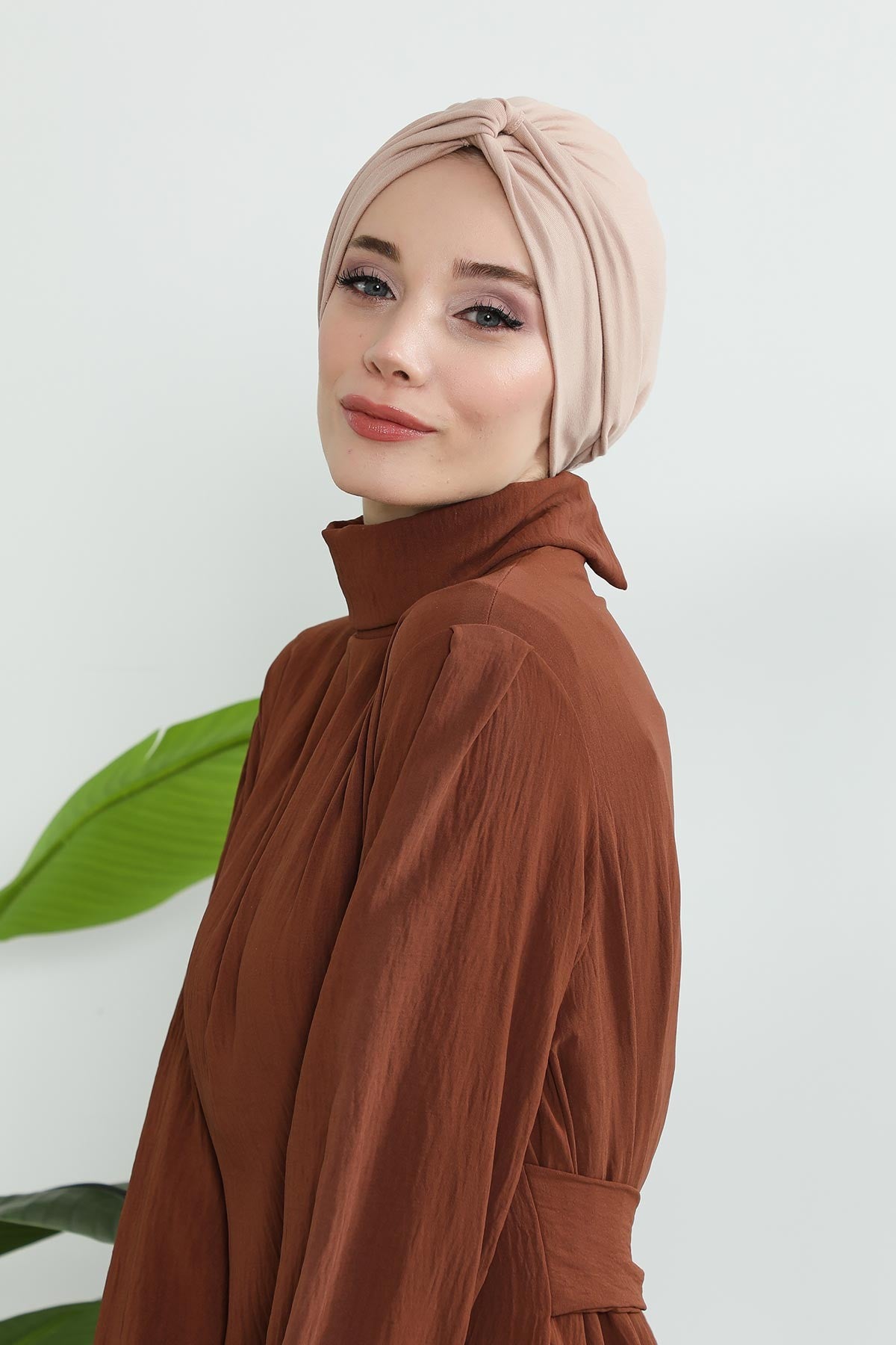 Maharajah Instant Turban Hijab for Women Headwrap Lightweight Headscarf Modest Headwear, Plain Stylish Bonnet Cap for Women,B-4 Light Mink