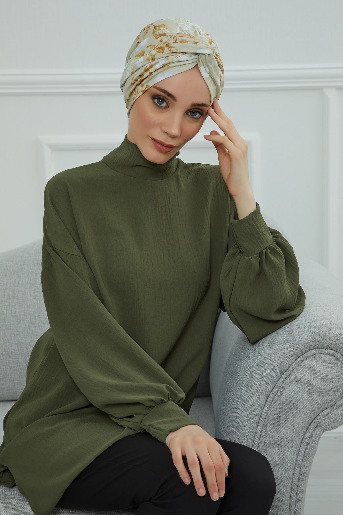 Maharajah Style Instant Turban with Various Pattern Options, Flexible Patterned Turban Bonnet Head Wrap made from Soft Cotton,B-4YD Whispering Blooms