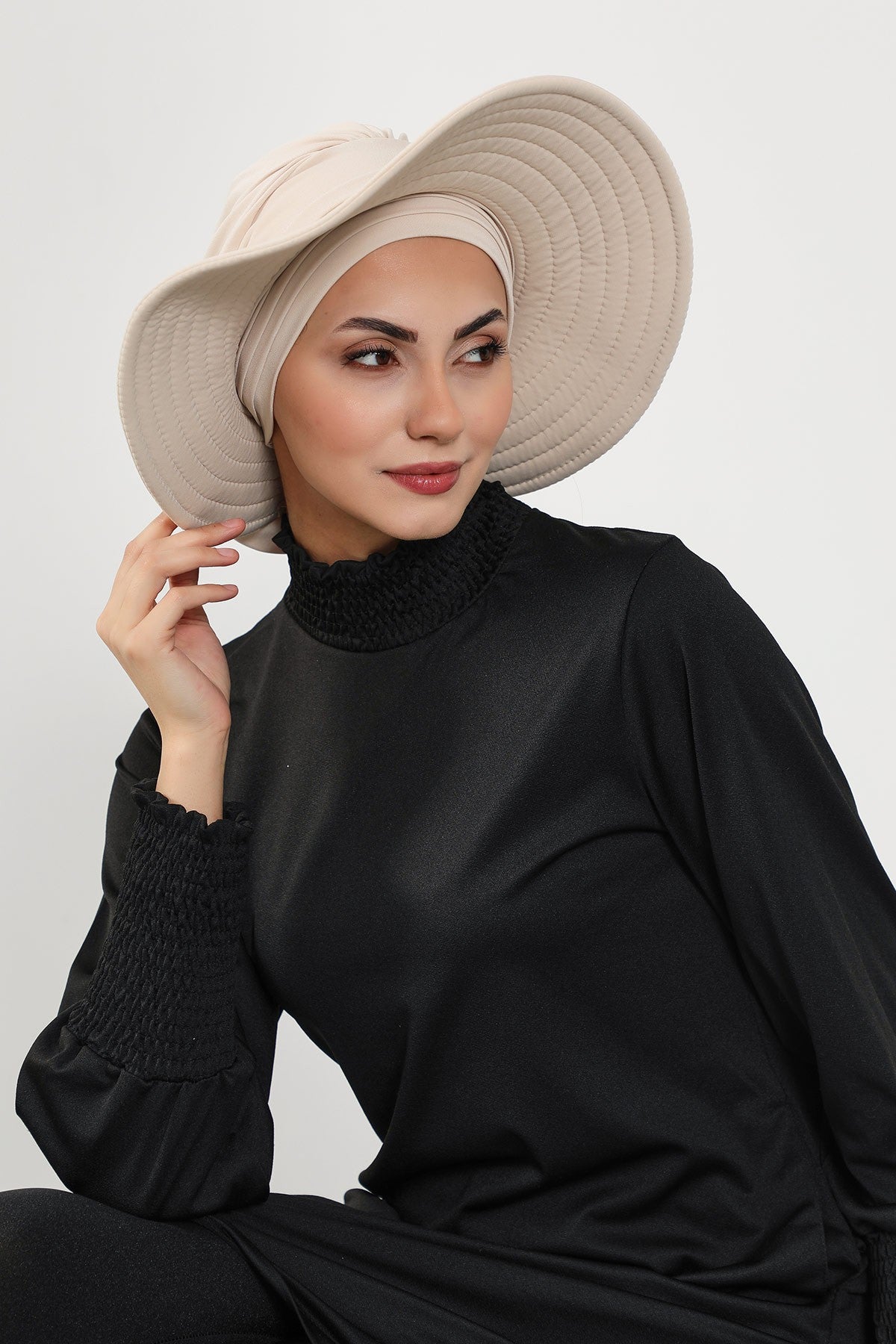 Modest Beach Turban Bonnet with Removable Bow Brim, Quick Dry Sandy Fabric Sun Hat Hijab for Women,S-10SN Beige