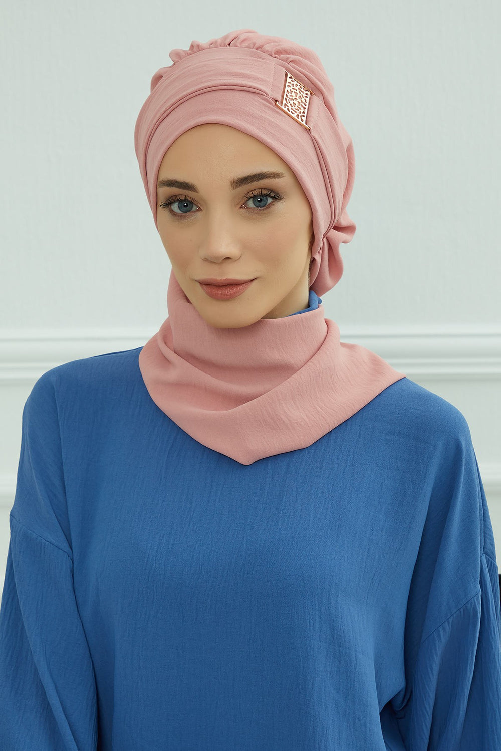 Modest Fashion Instant Aerobin Turban with Leopard Pattern Accessory, Pre-Tied Aerobin Hijab with Chic Metal Accessory,HT-11A Pink
