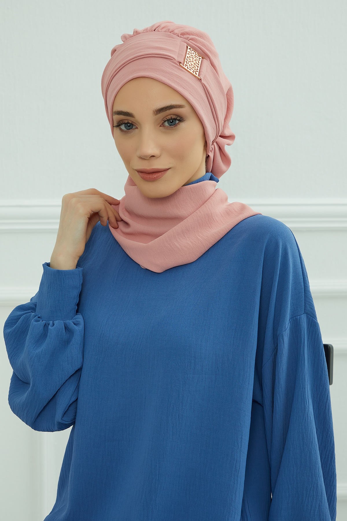 Modest Fashion Instant Aerobin Turban with Leopard Pattern Accessory, Pre-Tied Aerobin Hijab with Chic Metal Accessory,HT-11A Pink