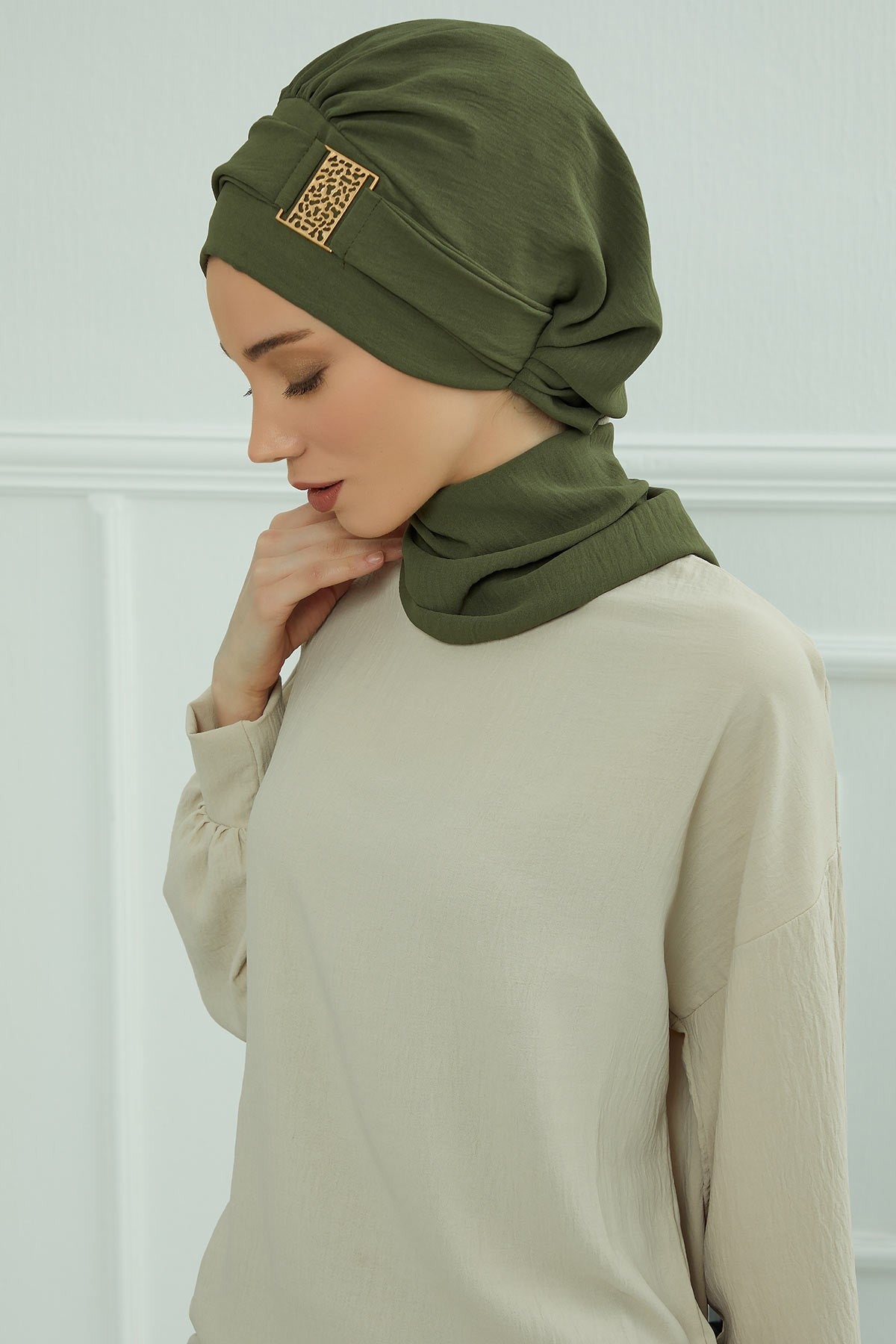 Modest Fashion Instant Aerobin Turban with Leopard Pattern Accessory, Pre-Tied Aerobin Hijab with Chic Metal Accessory,HT-11A Army Green