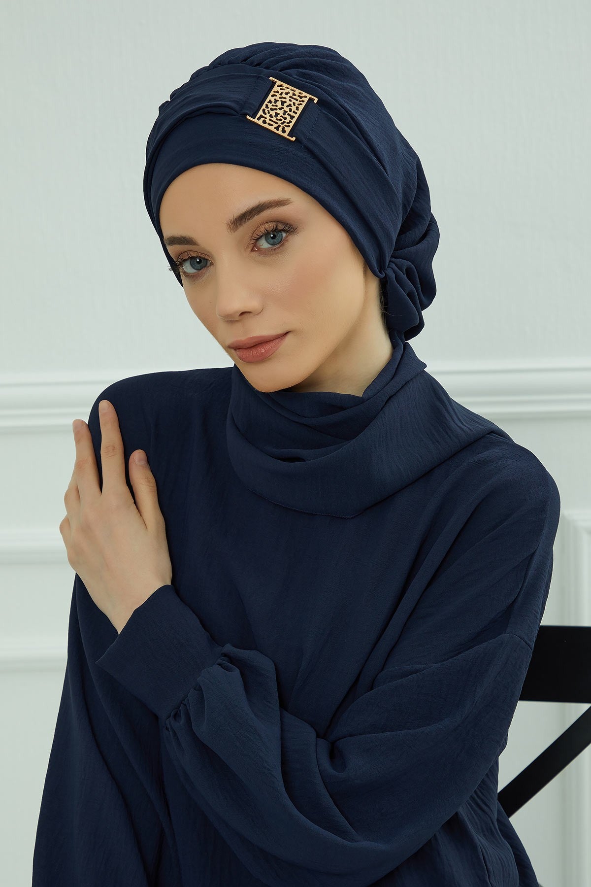 Modest Fashion Instant Aerobin Turban with Leopard Pattern Accessory, Pre-Tied Aerobin Hijab with Chic Metal Accessory,HT-11A Navy Blue