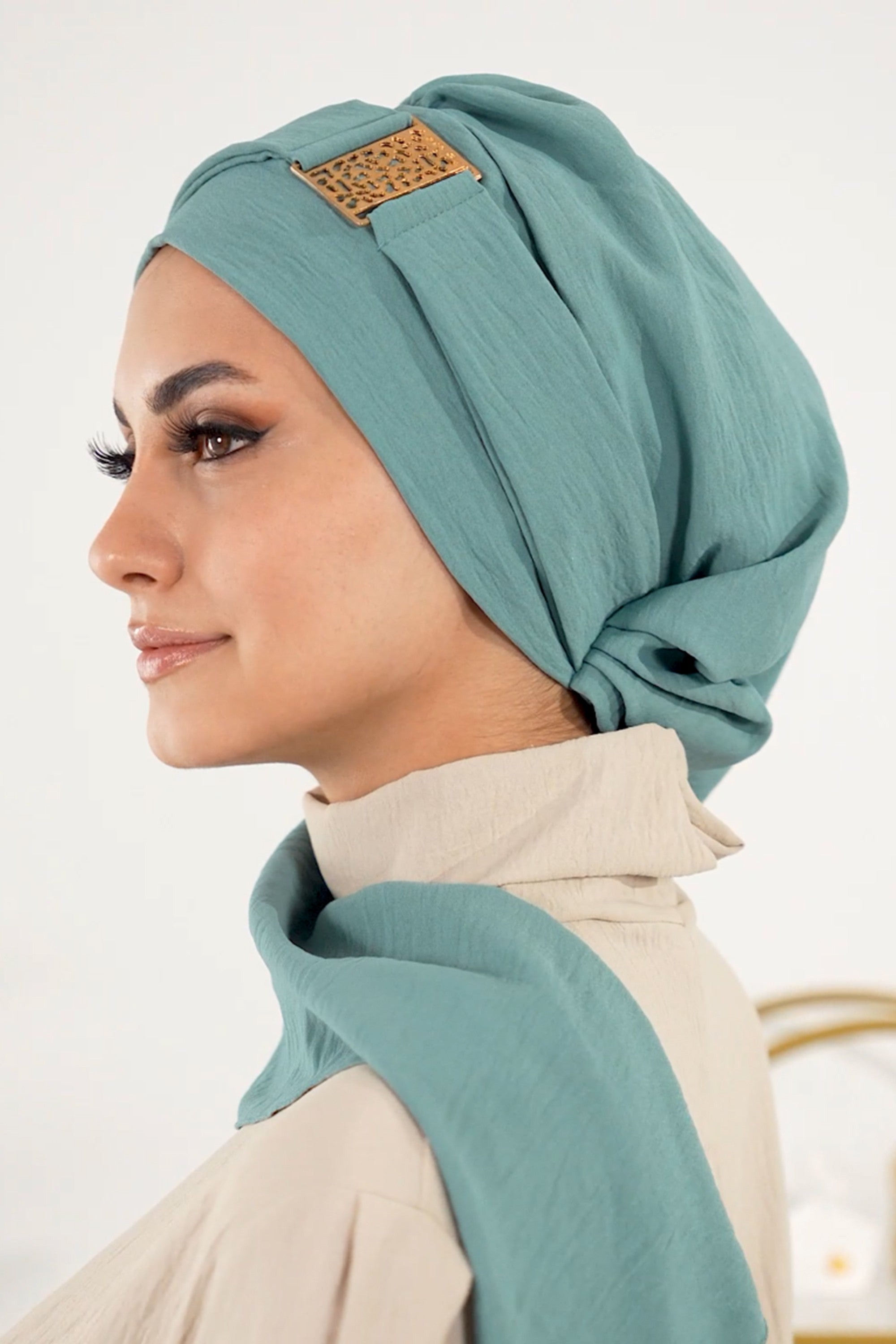 Modest Fashion Instant Aerobin Turban with Leopard Pattern Accessory, Pre-Tied Aerobin Hijab with Chic Metal Accessory,HT-11A Mint Green
