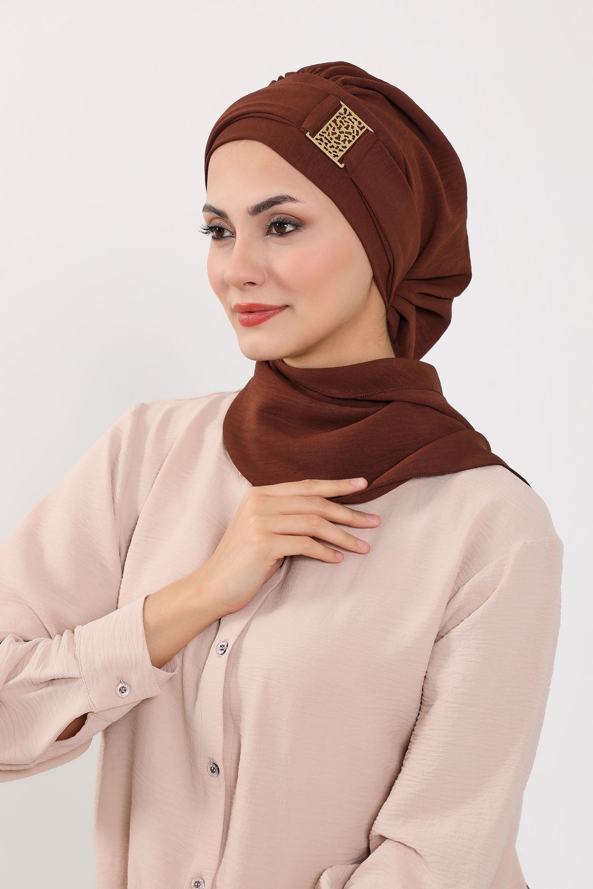 Modest Fashion Instant Aerobin Turban with Leopard Pattern Accessory, Pre-Tied Aerobin Hijab with Chic Metal Accessory,HT-11A Brown