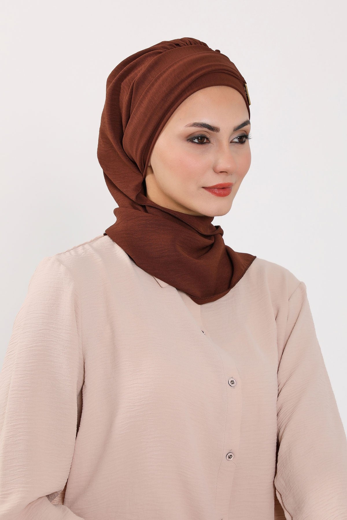 Modest Fashion Instant Aerobin Turban with Leopard Pattern Accessory, Pre-Tied Aerobin Hijab with Chic Metal Accessory,HT-11A Brown