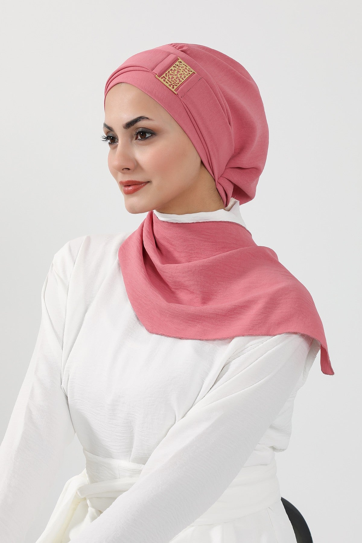 Modest Fashion Instant Aerobin Turban with Leopard Pattern Accessory, Pre-Tied Aerobin Hijab with Chic Metal Accessory,HT-11A Dark Pink