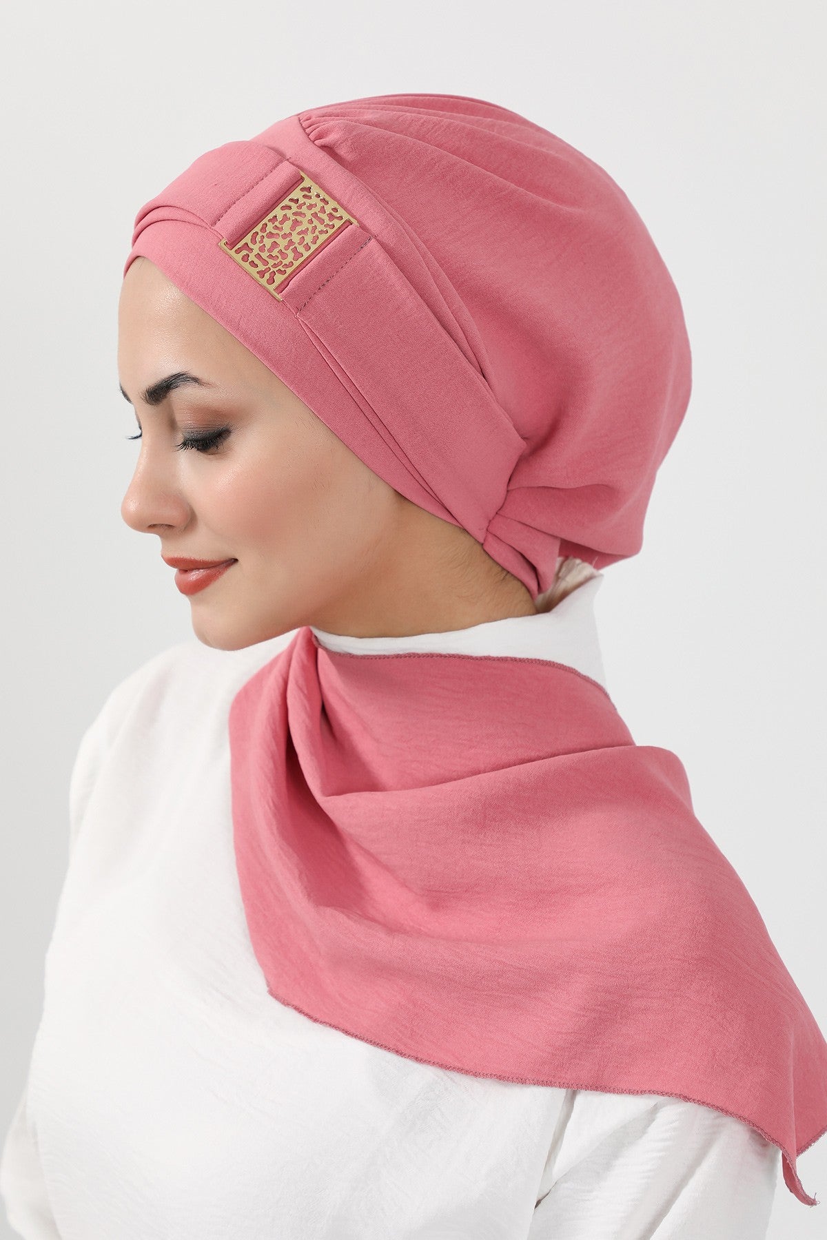 Modest Fashion Instant Aerobin Turban with Leopard Pattern Accessory, Pre-Tied Aerobin Hijab with Chic Metal Accessory,HT-11A Dark Pink