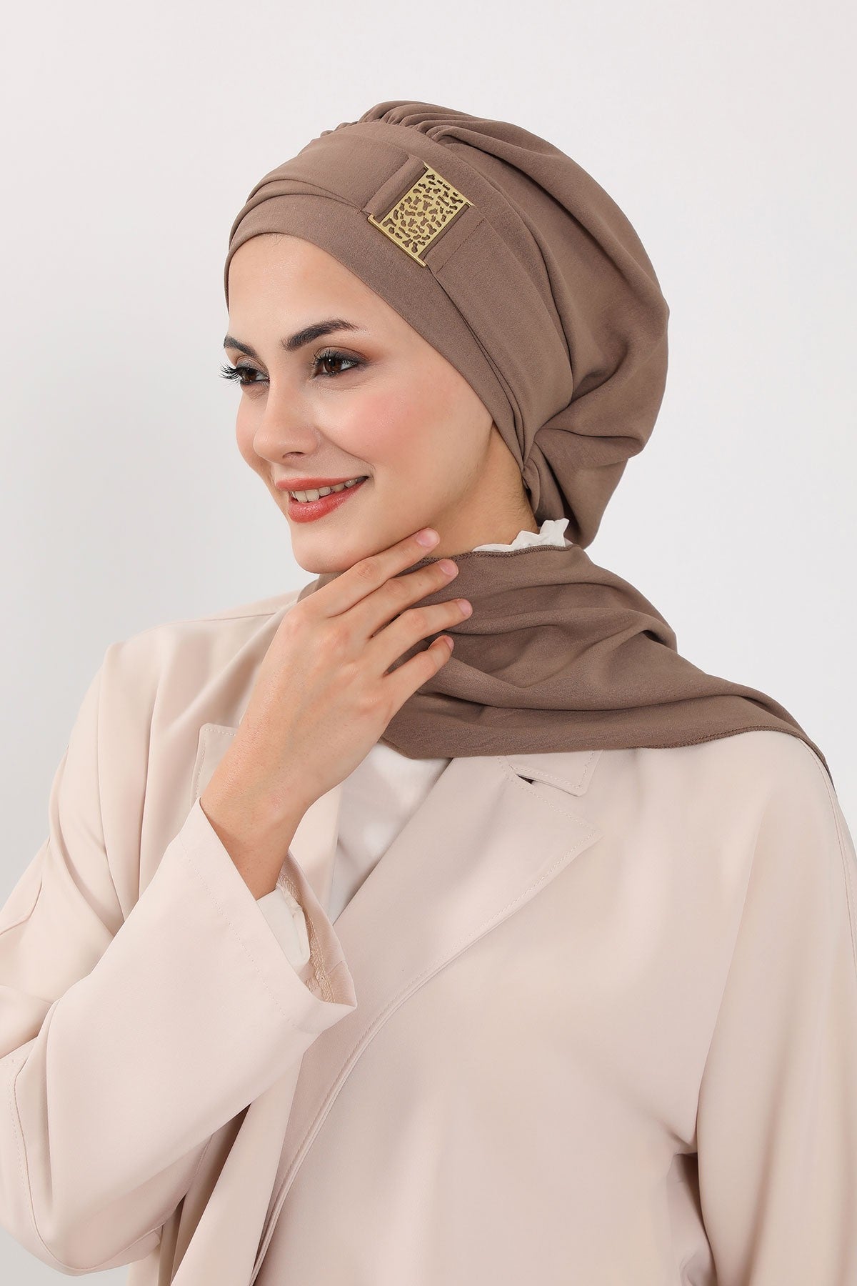 Modest Fashion Instant Aerobin Turban with Leopard Pattern Accessory, Pre-Tied Aerobin Hijab with Chic Metal Accessory,HT-11A Chocolate