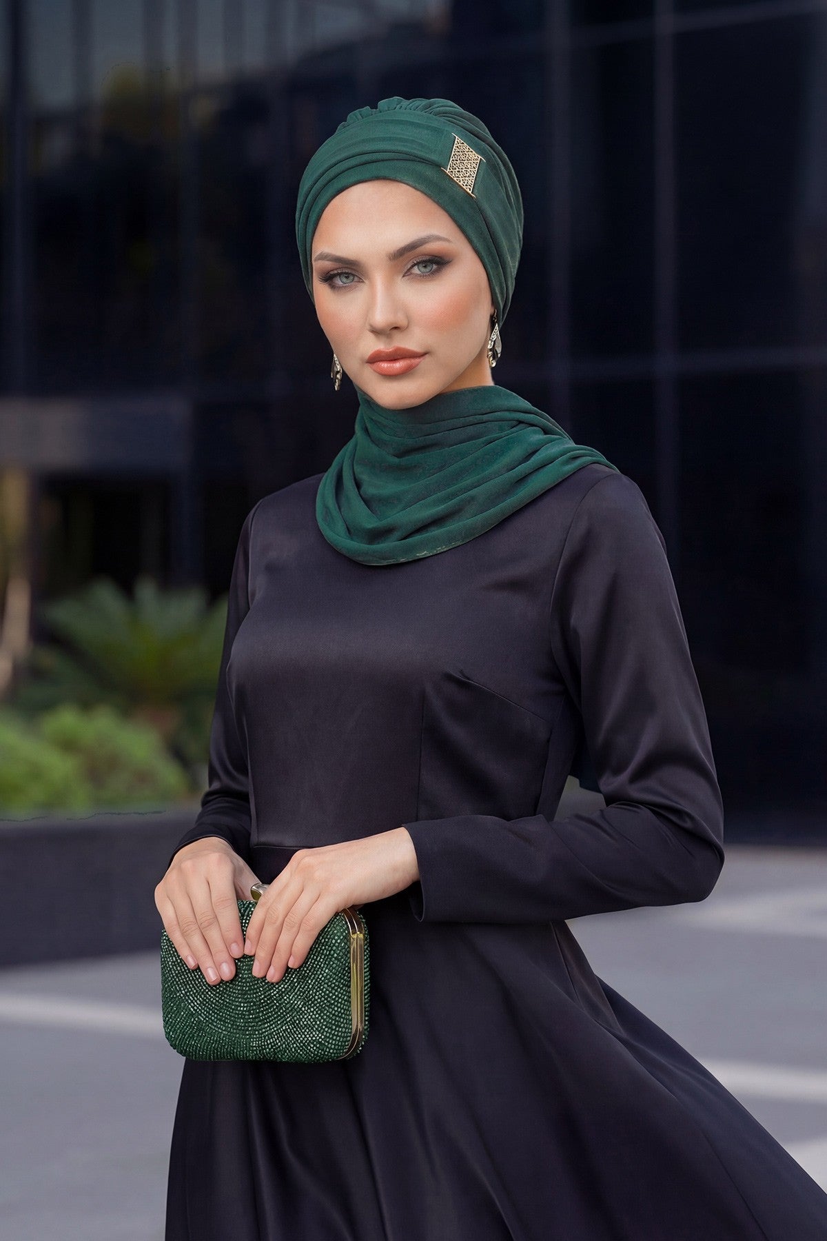 Modest Fashion Instant Aerobin Turban with Leopard Pattern Accessory, Pre-Tied Aerobin Hijab with Chic Metal Accessory,HT-11A Dark Green