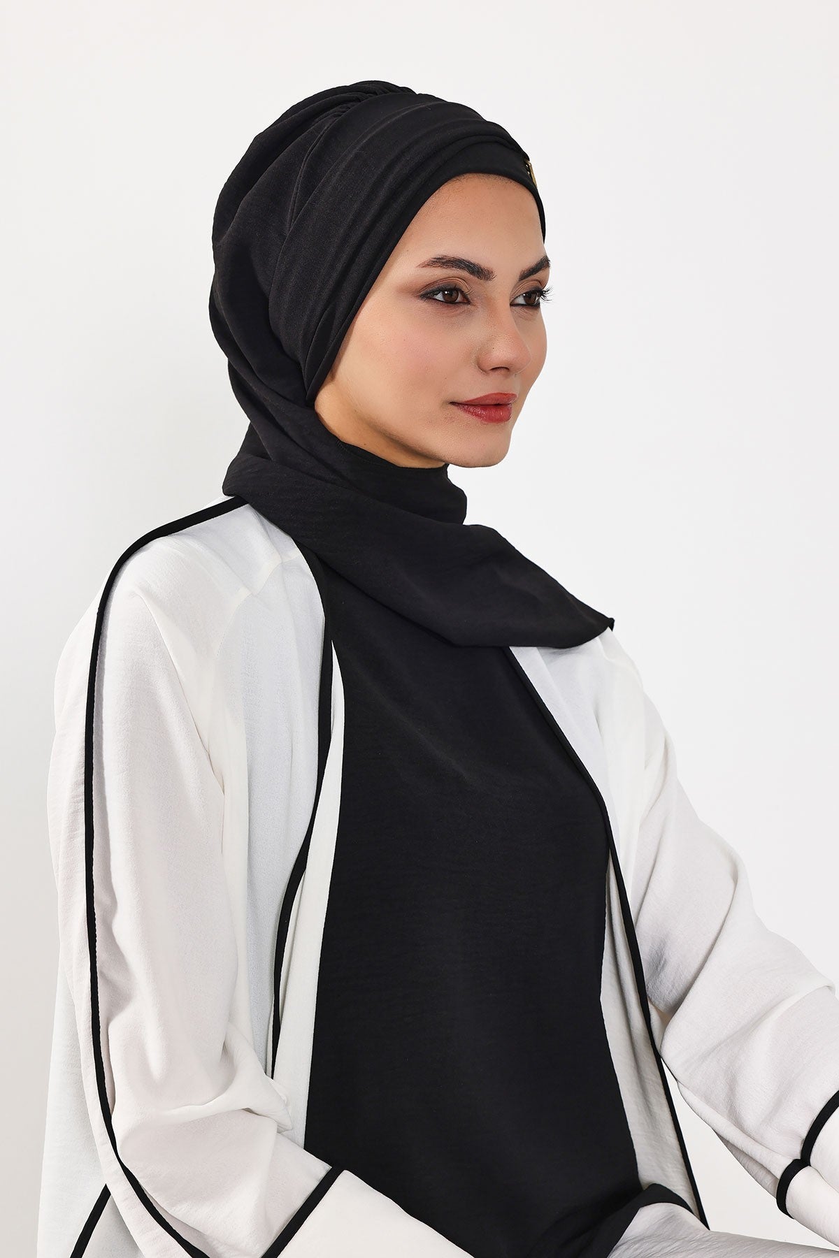 Modest Fashion Instant Aerobin Turban with Leopard Pattern Accessory, Pre-Tied Aerobin Hijab with Chic Metal Accessory,HT-11A Black