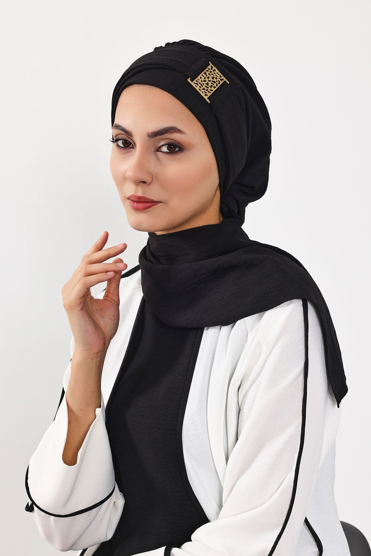Modest Fashion Instant Aerobin Turban with Leopard Pattern Accessory, Pre-Tied Aerobin Hijab with Chic Metal Accessory,HT-11A Black