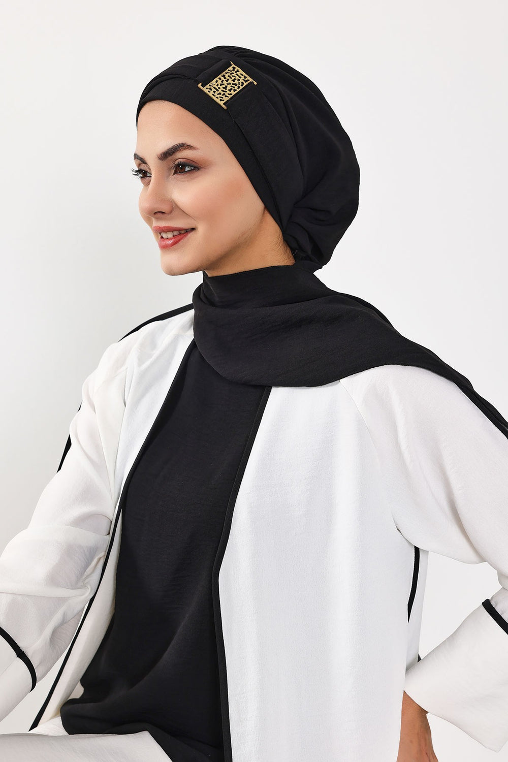 Modest Fashion Instant Aerobin Turban with Leopard Pattern Accessory, Pre-Tied Aerobin Hijab with Chic Metal Accessory,HT-11A Black