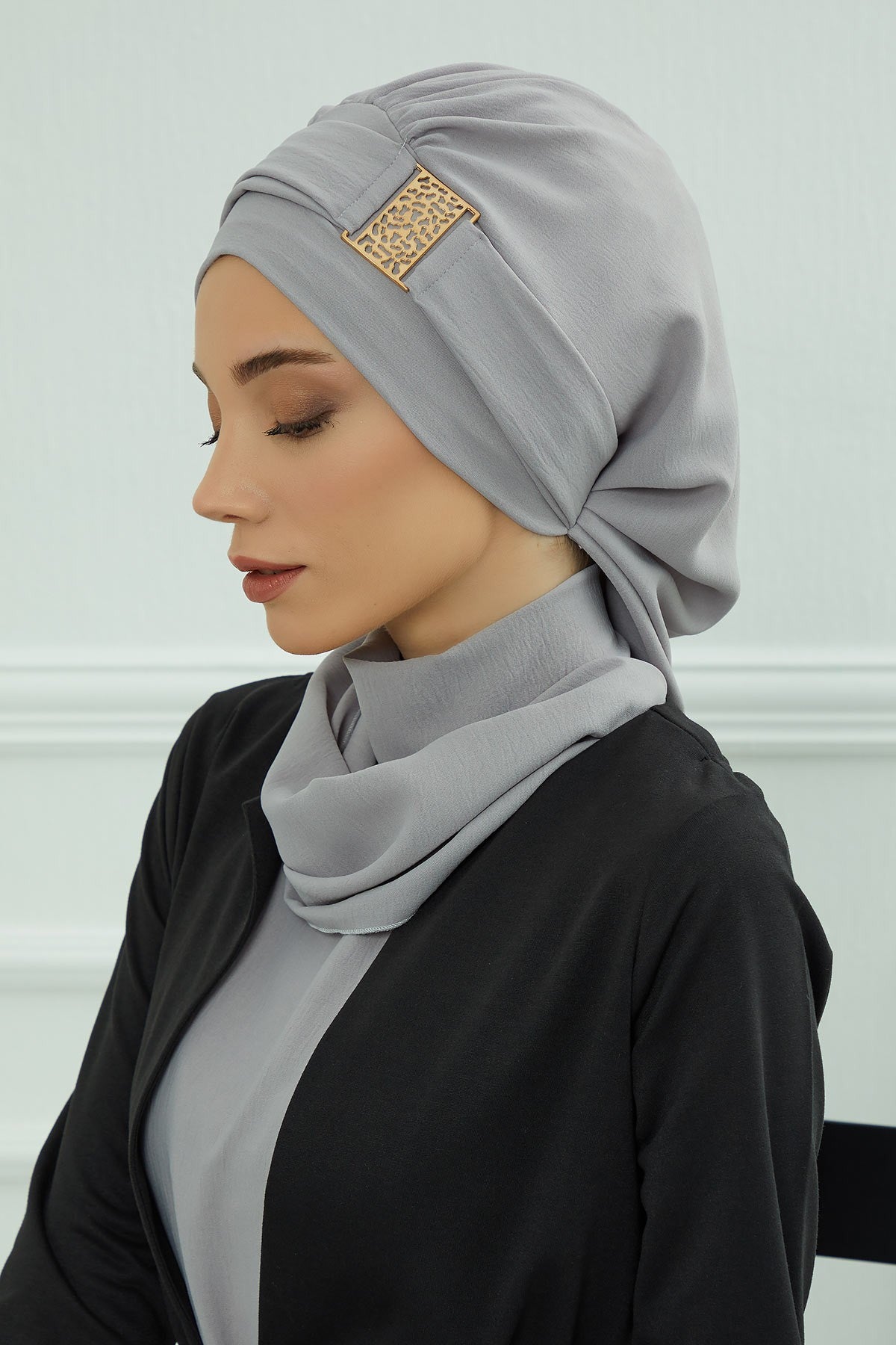 Modest Fashion Instant Aerobin Turban with Leopard Pattern Accessory, Pre-Tied Aerobin Hijab with Chic Metal Accessory,HT-11A Grey